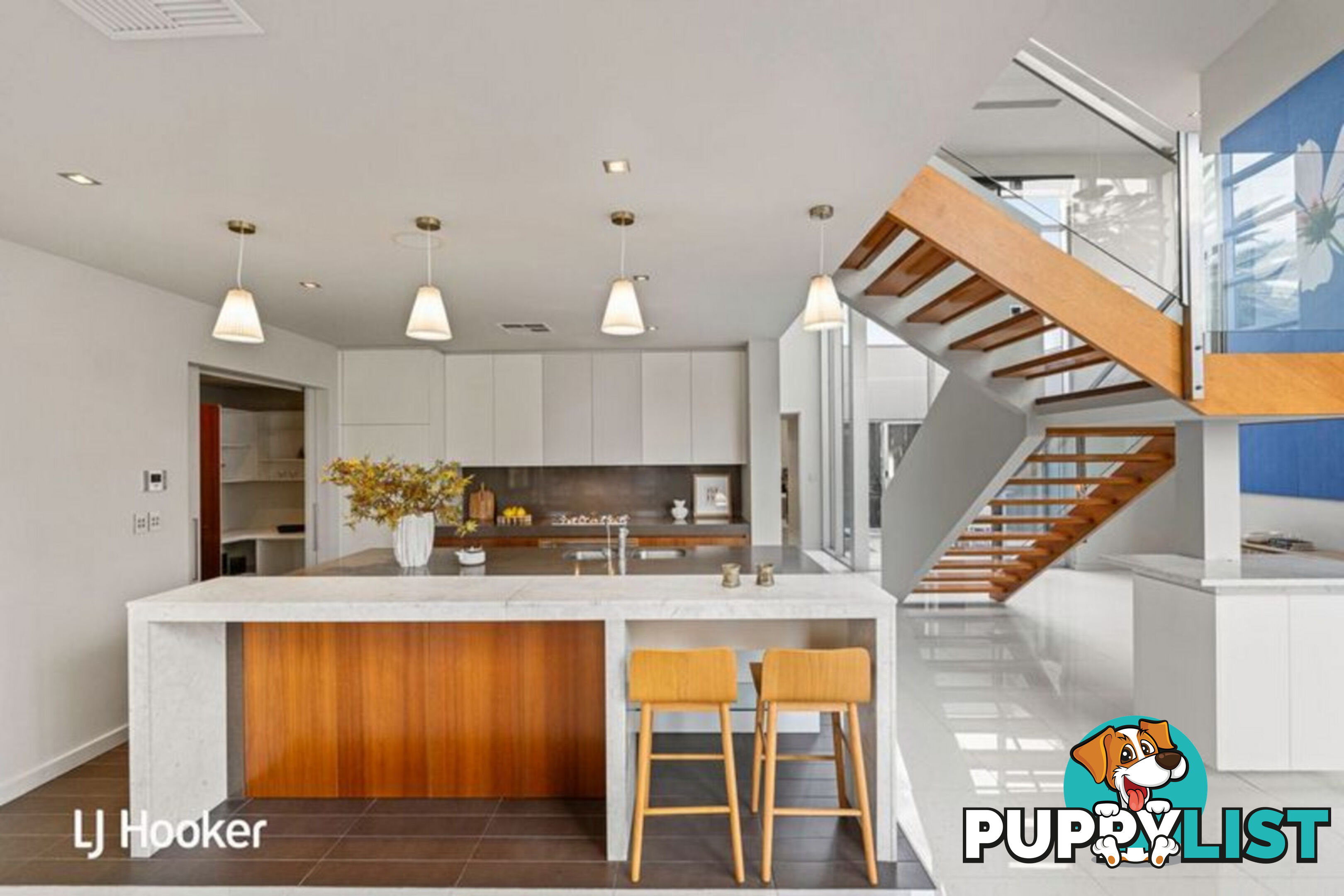 50 Isla Circuit MAWSON LAKES SA 5095