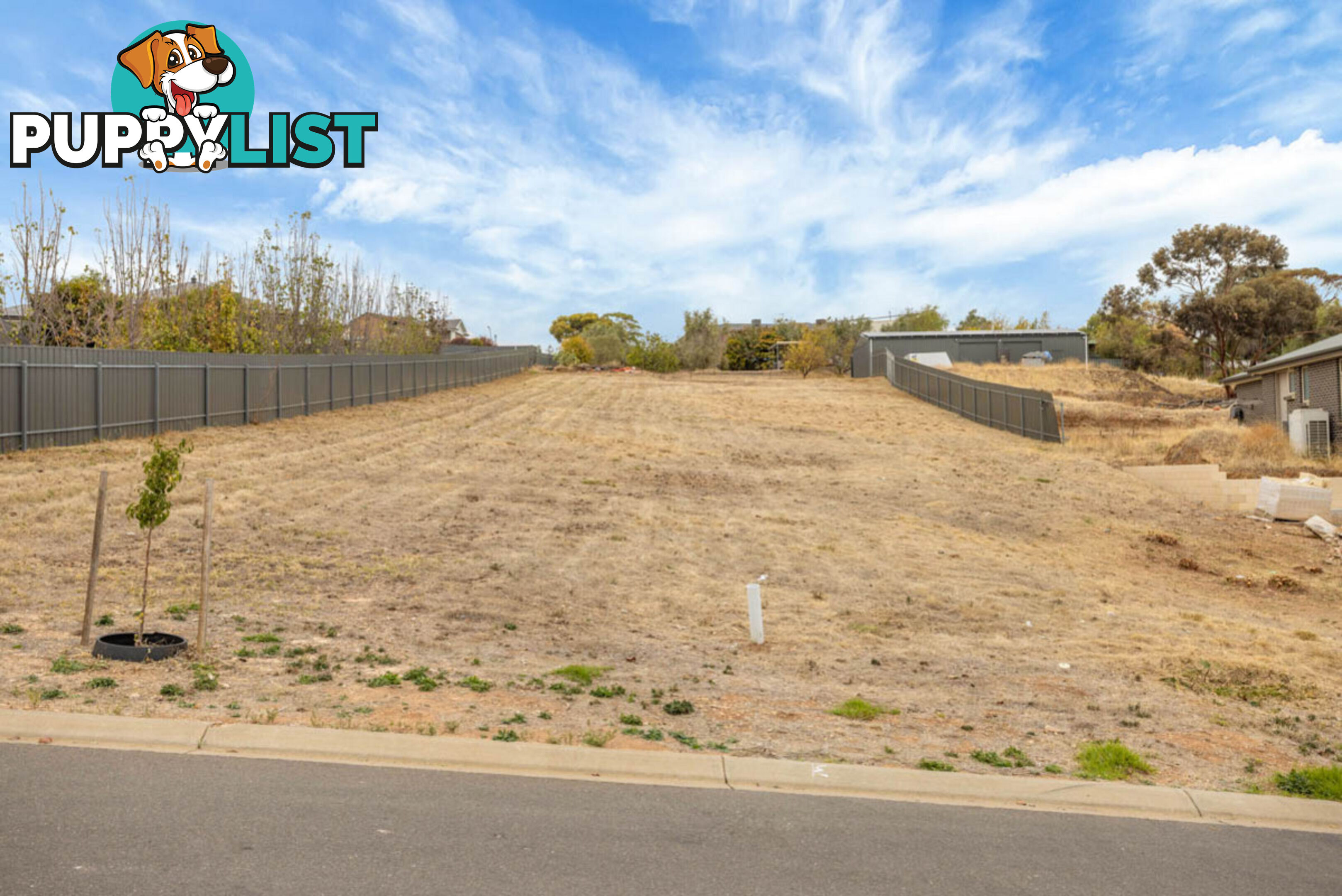 16 Honey Lane GREENWITH SA 5125