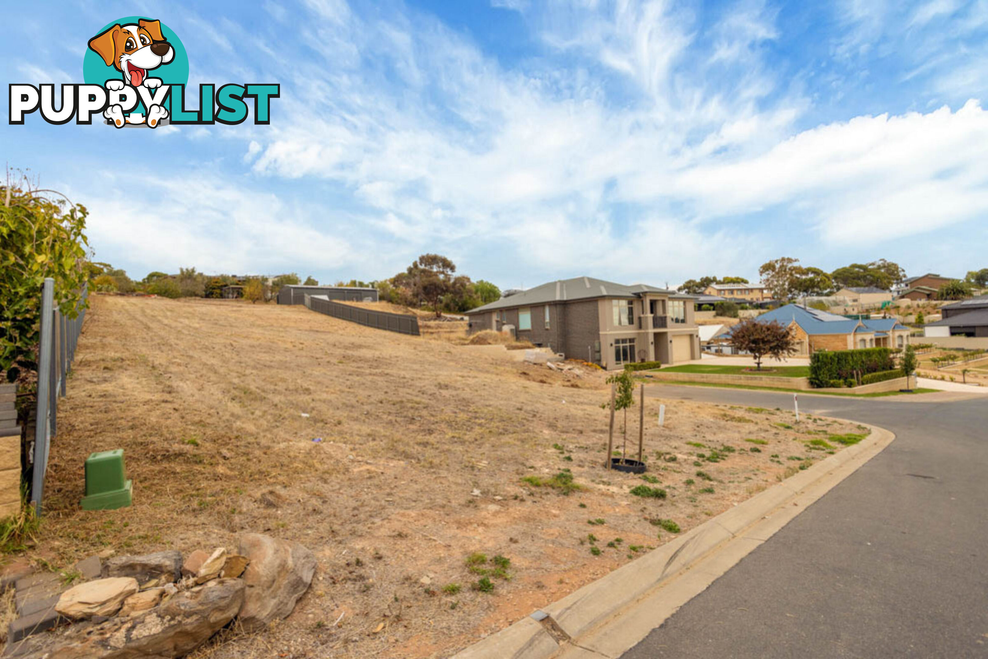16 Honey Lane GREENWITH SA 5125