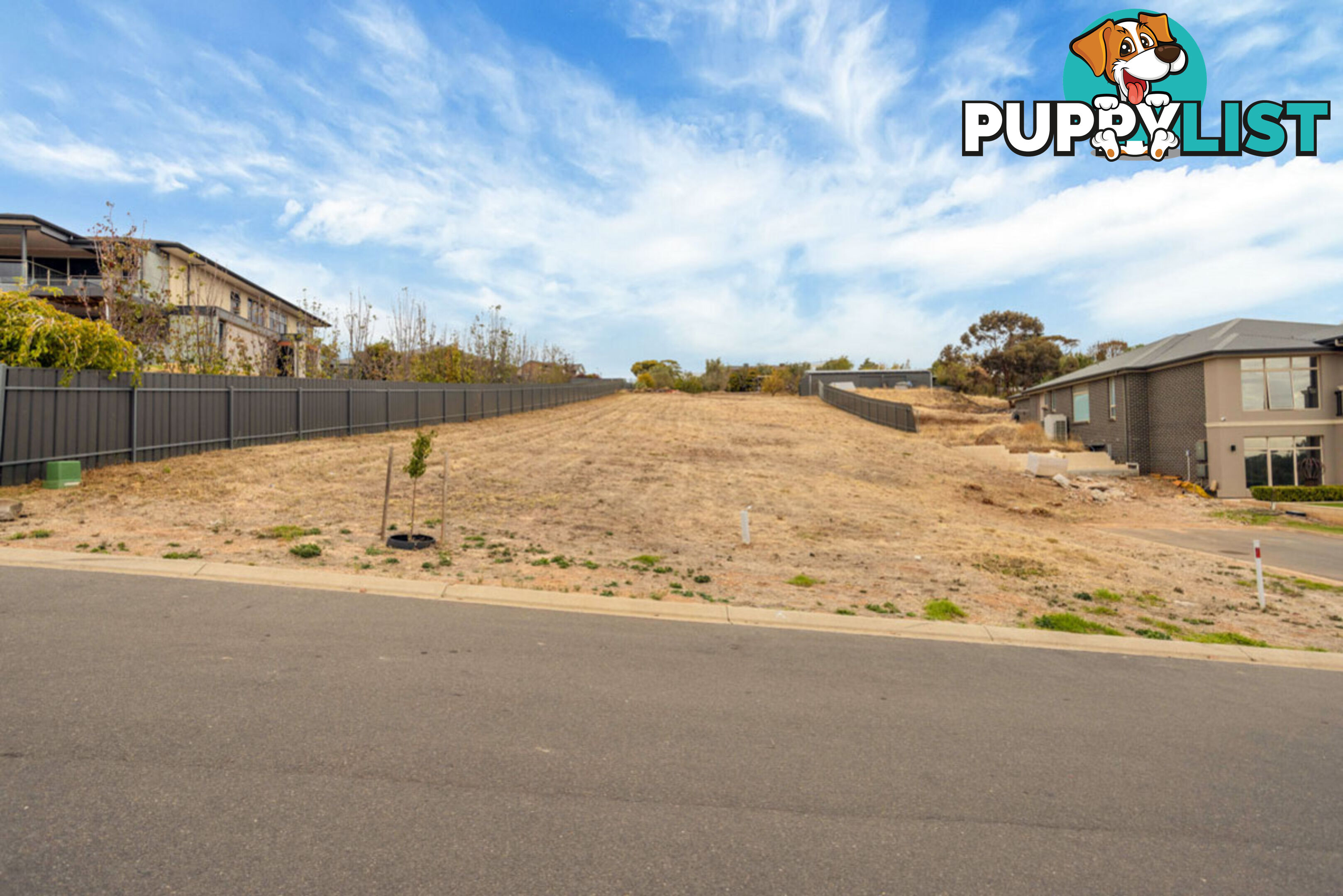 16 Honey Lane GREENWITH SA 5125