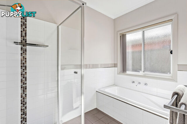15 Broadwater Crescent MAWSON LAKES SA 5095