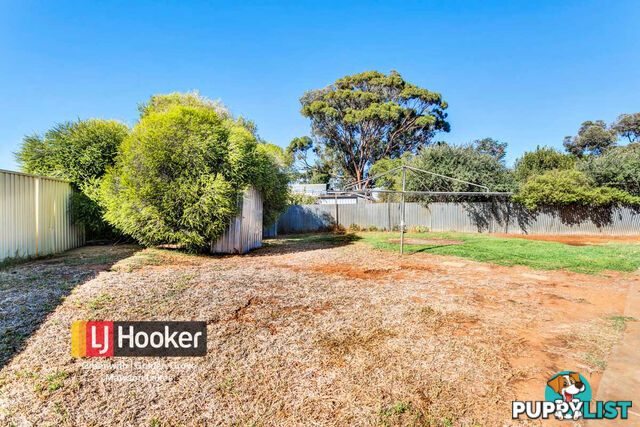 42 McKenzie Road ELIZABETH DOWNS SA 5113