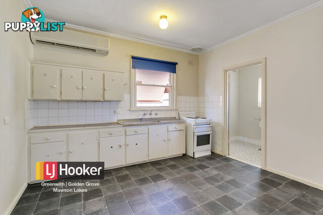 196 Woodford Road ELIZABETH NORTH SA 5113