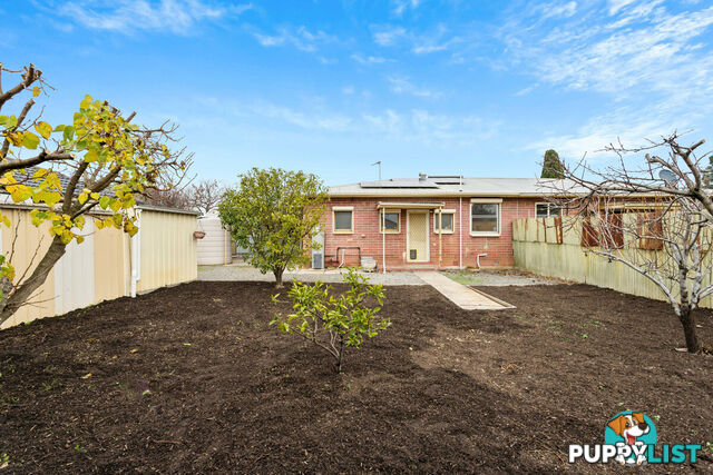 16 Small Crescent SMITHFIELD PLAINS SA 5114