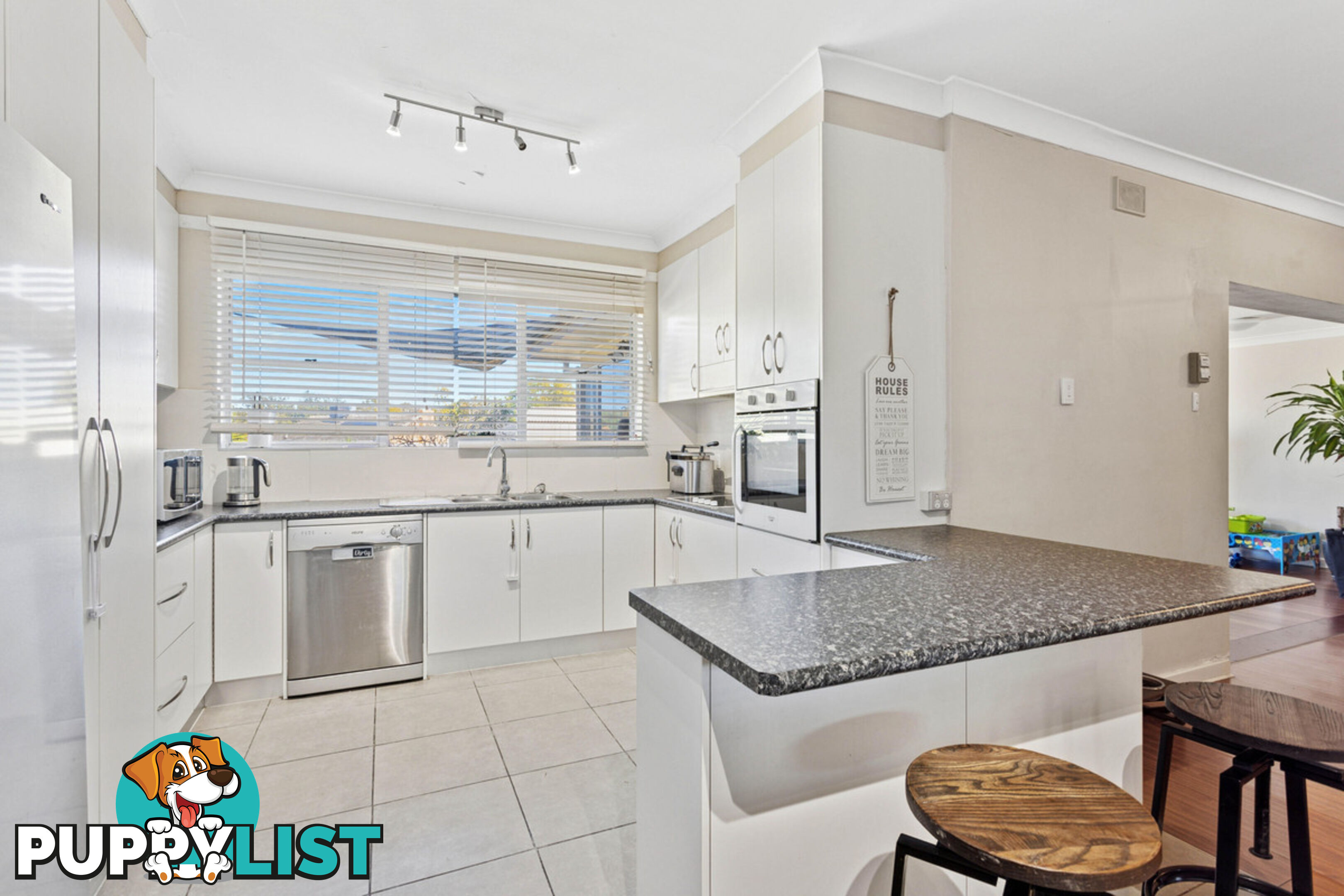 81 Collingbourne Drive ELIZABETH VALE SA 5112