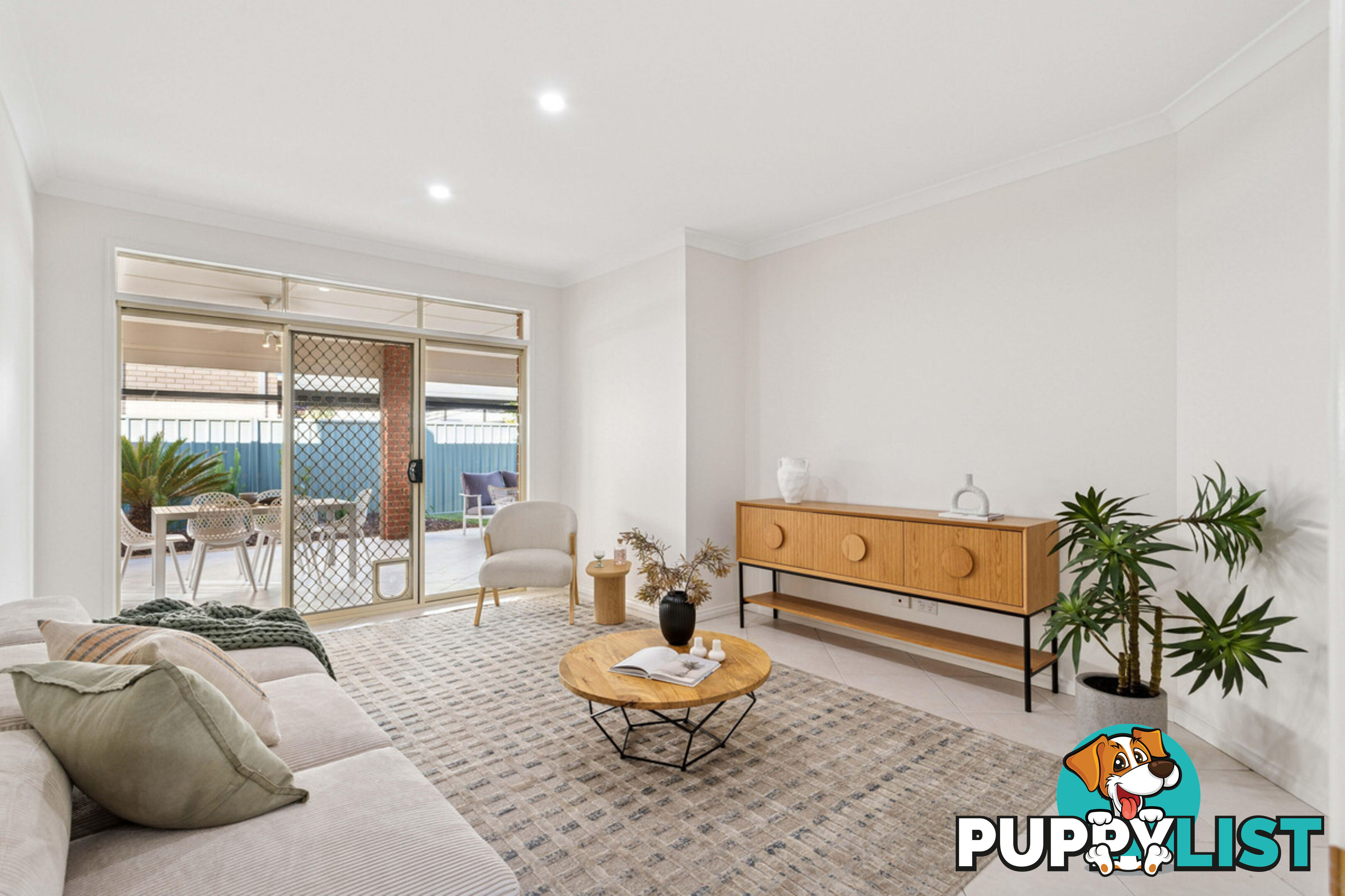 1 Weatherstone Crescent MAWSON LAKES SA 5095