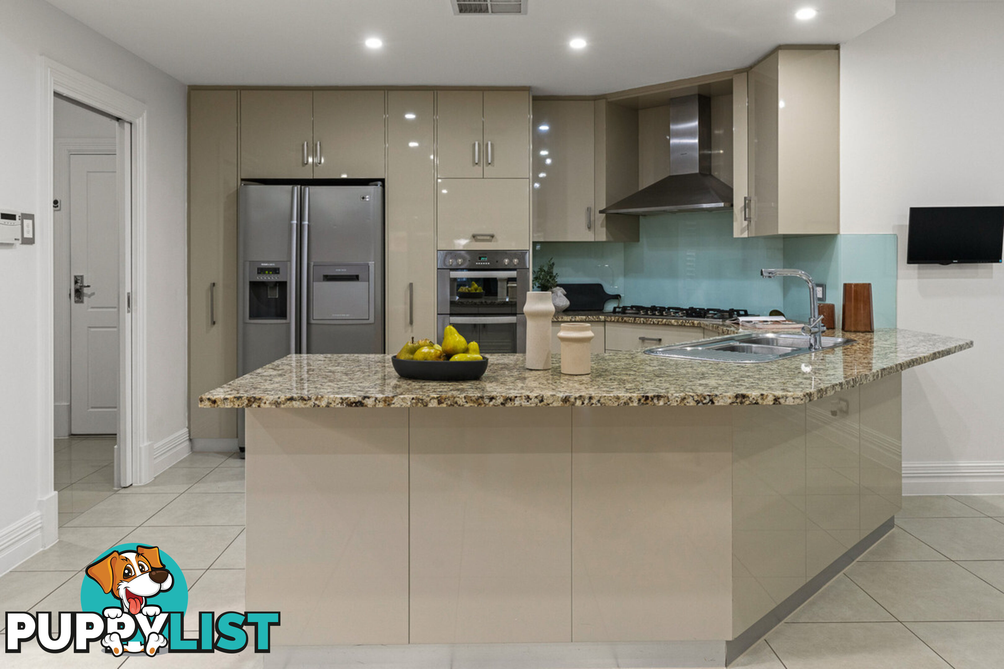 6 Stony Way MAWSON LAKES SA 5095