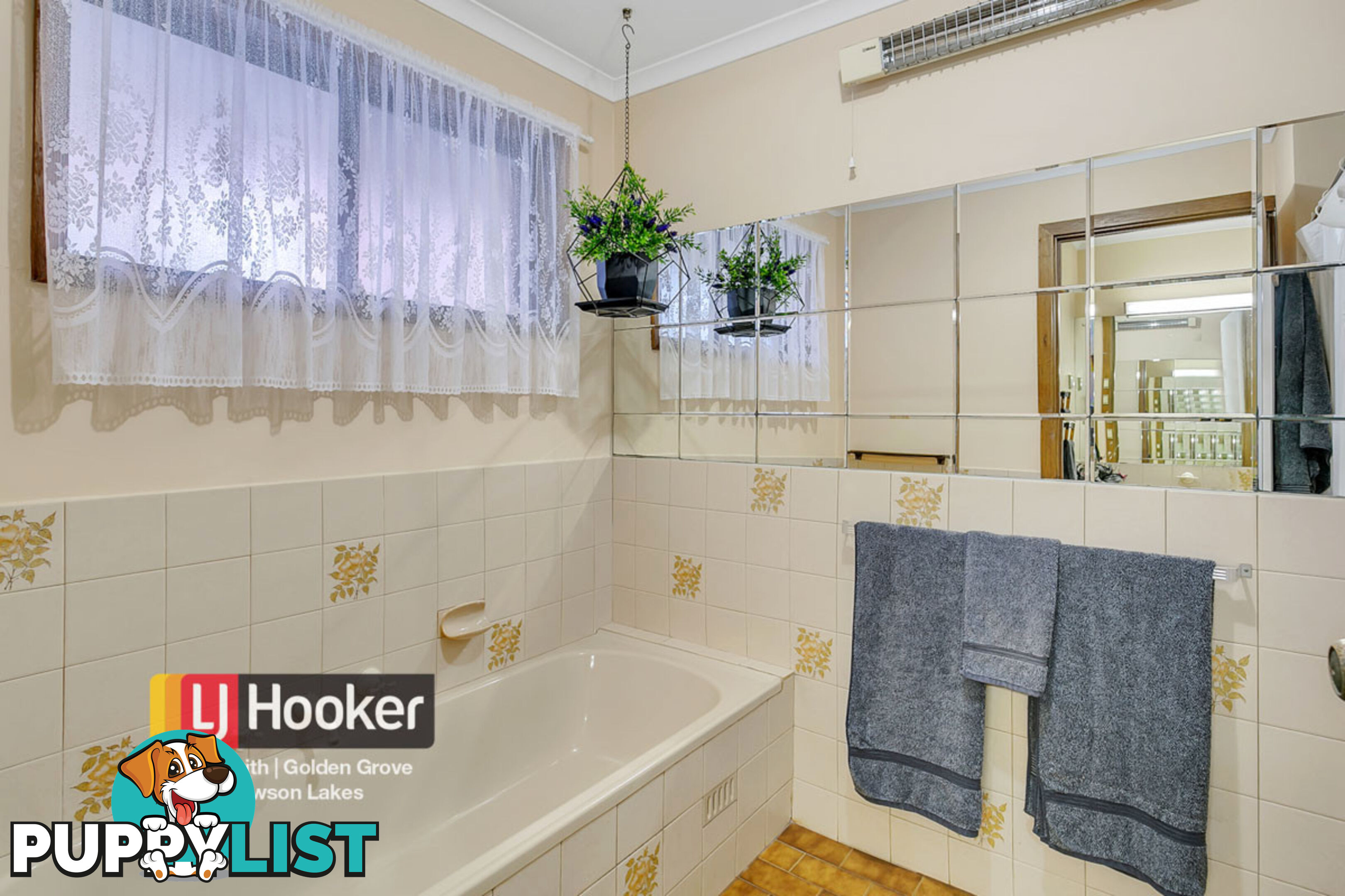 4 Andrew Smith Drive PARAFIELD GARDENS SA 5107