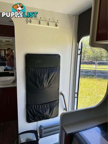 Spacious, perfectly maintained 2012 New Age OZ CLASSIC