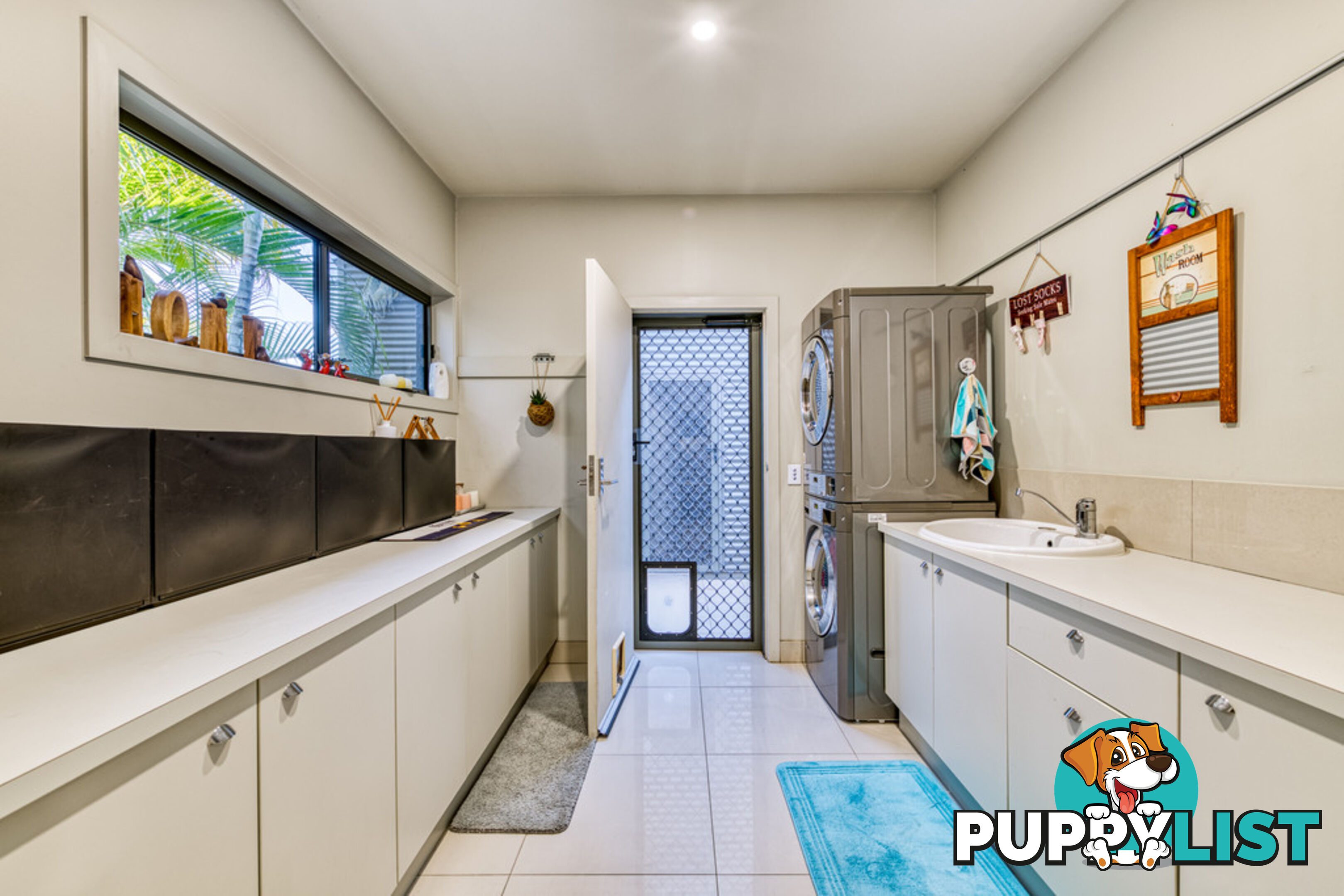 1 Dundowran Beach Esplanade DUNDOWRAN BEACH QLD 4655