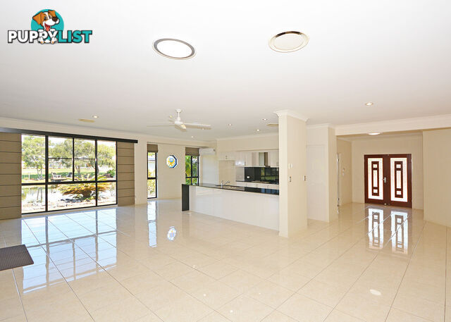 5 Pandanus Drive DUNDOWRAN BEACH QLD 4655