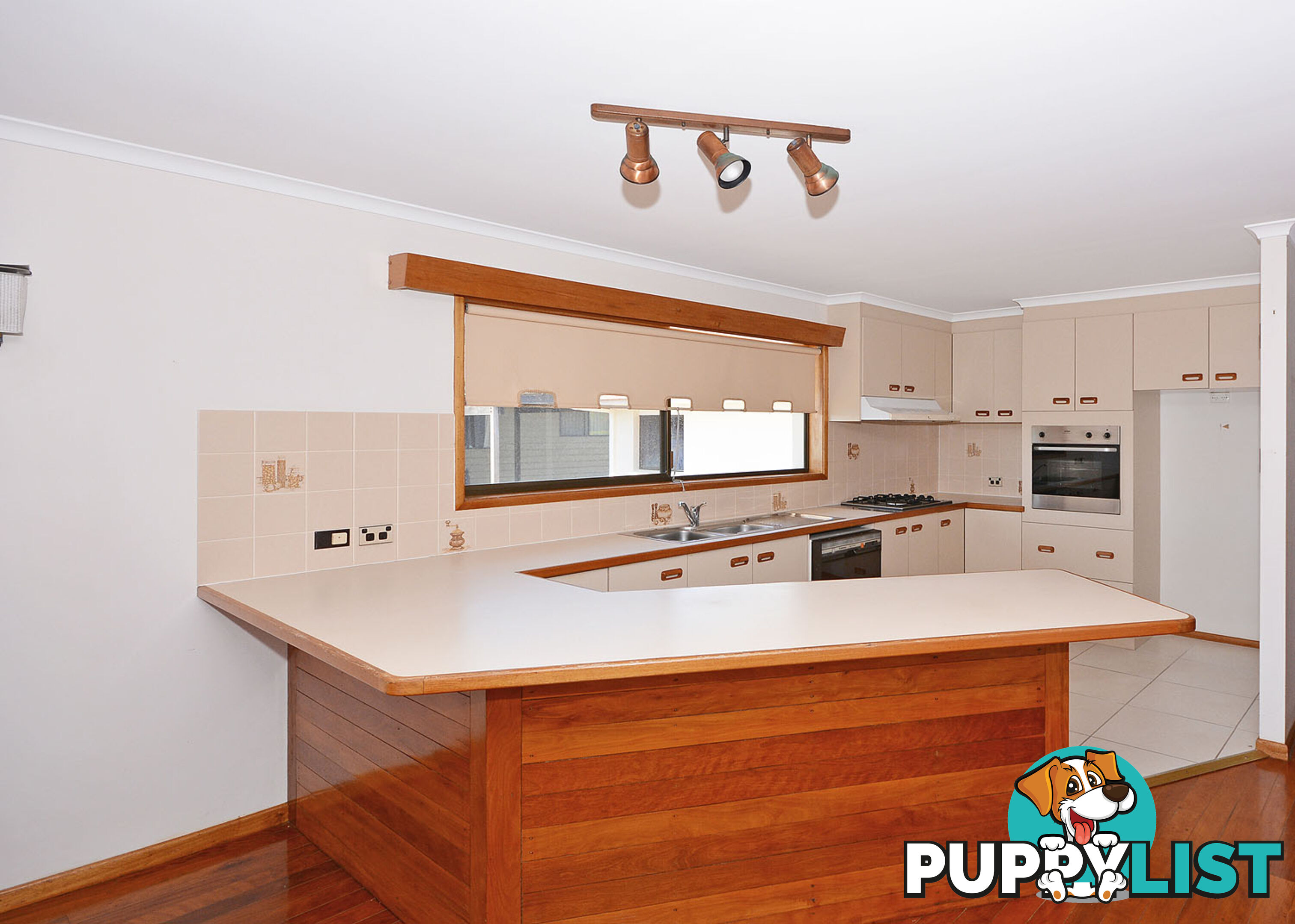 10 Julie Street DUNDOWRAN BEACH QLD 4655