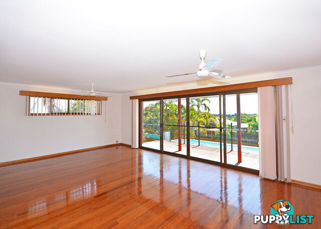 10 Julie Street DUNDOWRAN BEACH QLD 4655