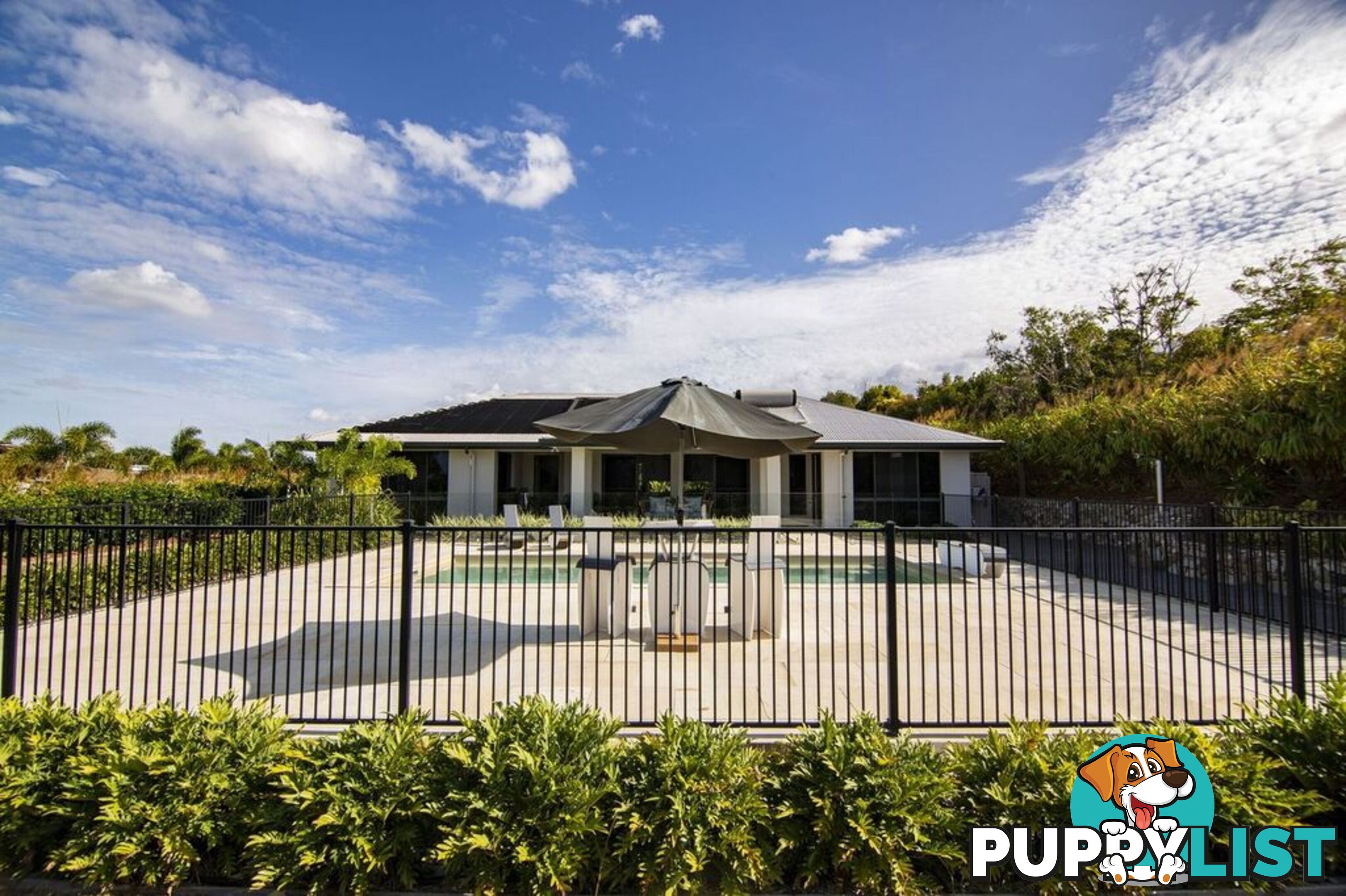 16 Azure Court DUNDOWRAN BEACH QLD 4655