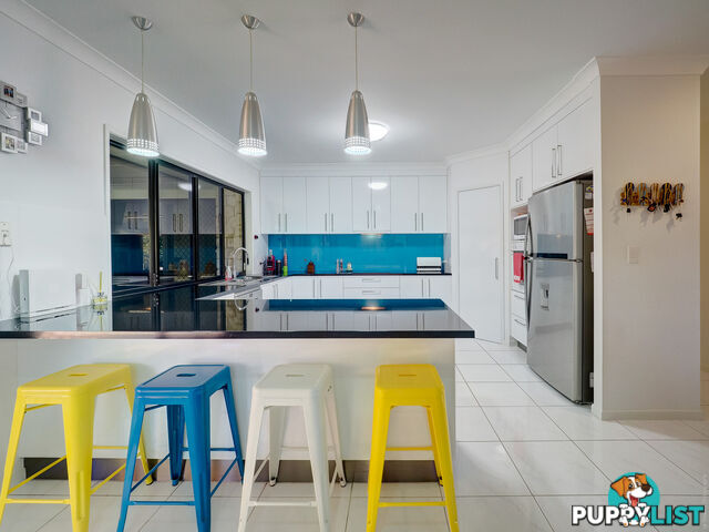 5 Stocks Road DUNDOWRAN BEACH QLD 4655