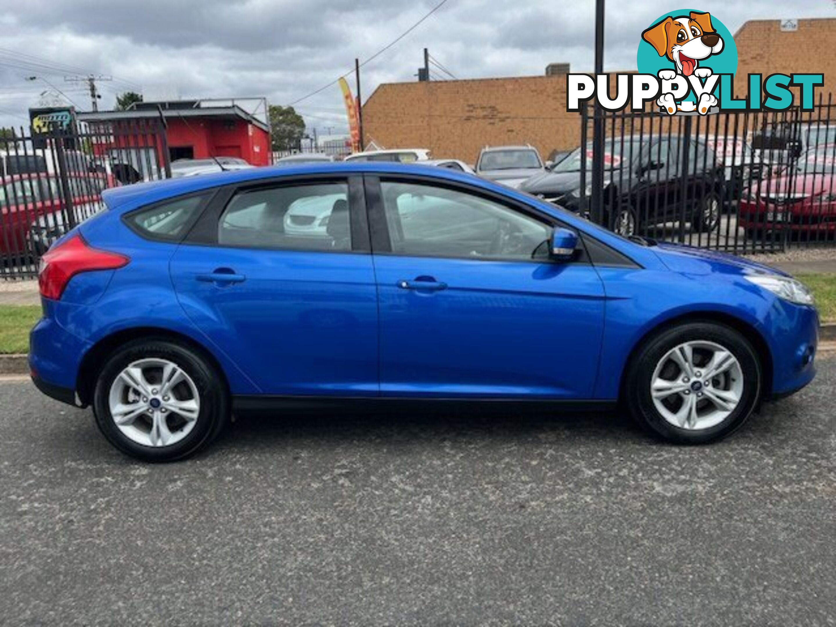 2013 FORD FOCUS LW  HATCHBACK