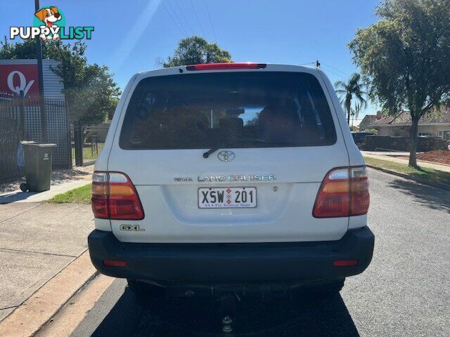 2000 TOYOTA LANDCRUISER FZJ105R  WAGON