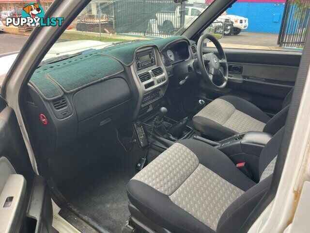 2011 NISSAN NAVARA D22  DUAL CAB PICK-UP