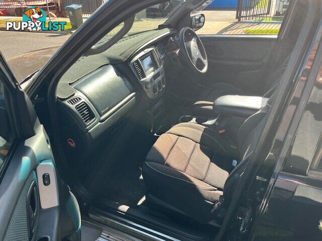 2004 MAZDA TRIBUTE CLASSIC  WAGON