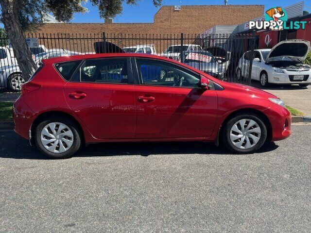 2013 TOYOTA COROLLA ZRE182R  HATCHBACK