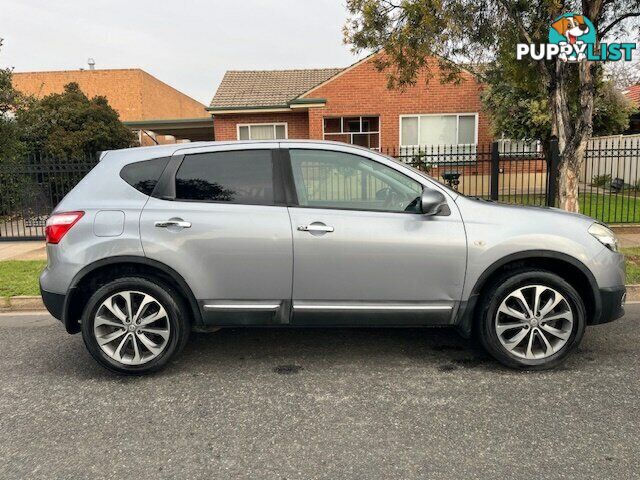 2010 NISSAN DUALIS J10  WAGON