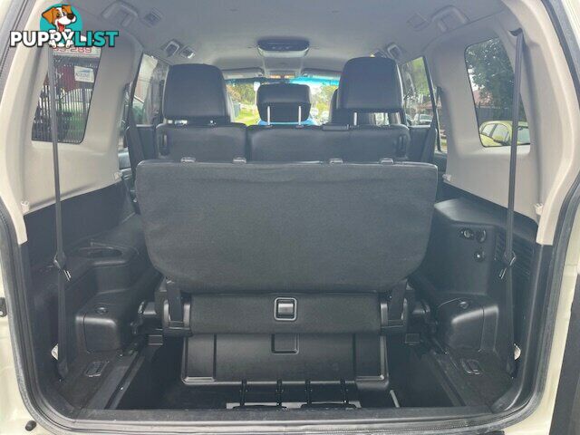 2009 MITSUBISHI PAJERO NT  WAGON