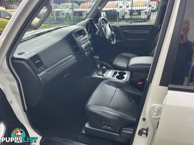 2009 MITSUBISHI PAJERO NT  WAGON