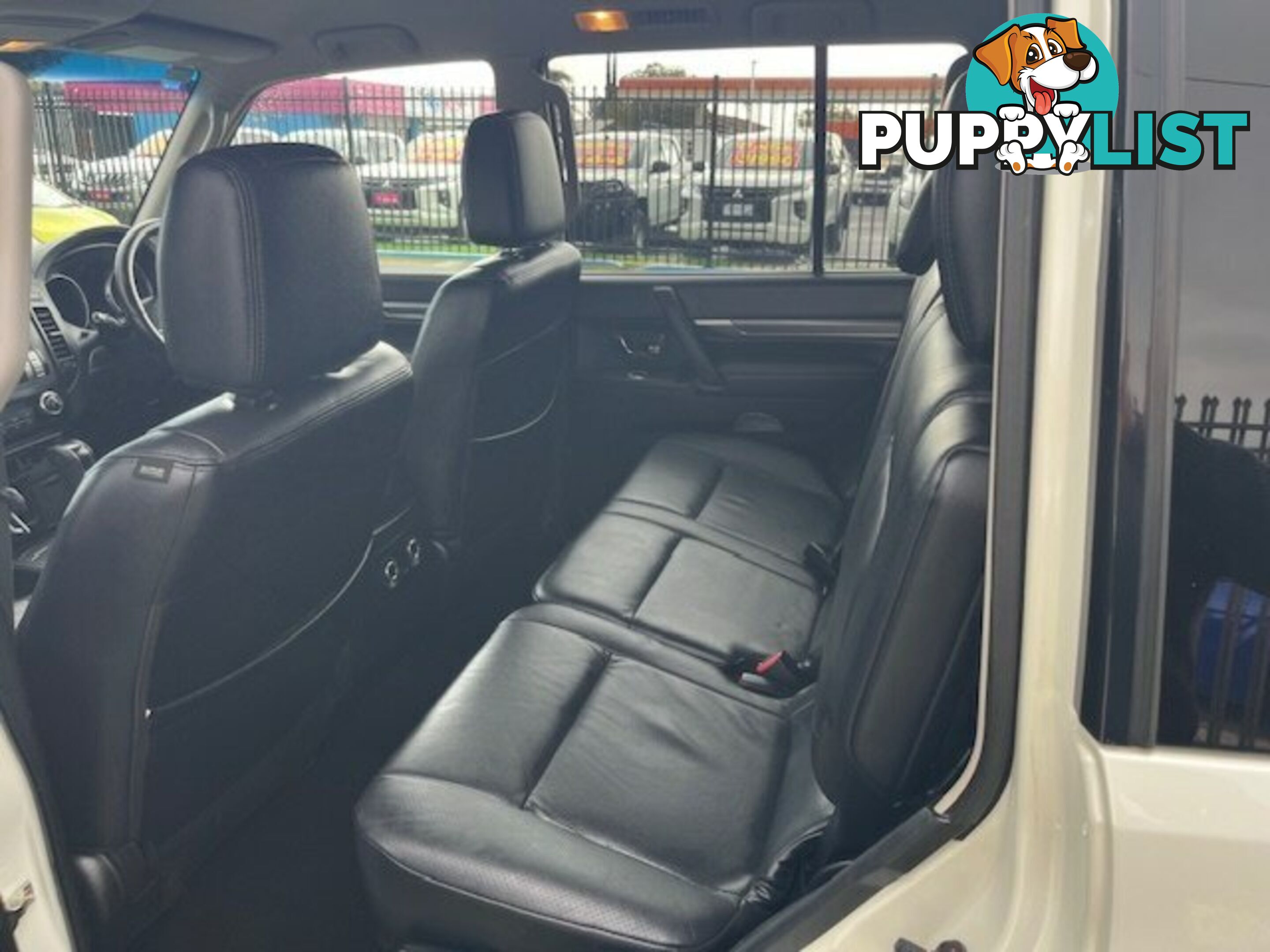 2009 MITSUBISHI PAJERO NT  WAGON