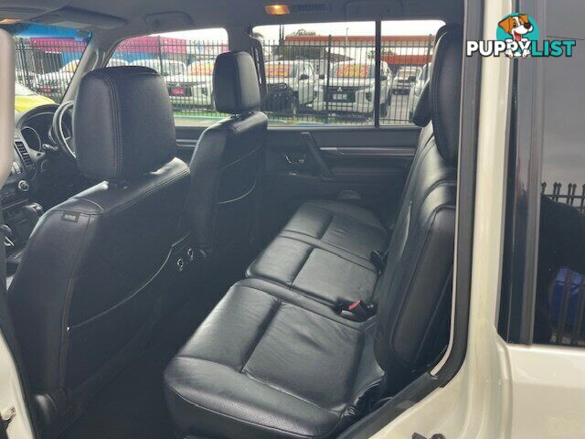 2009 MITSUBISHI PAJERO NT  WAGON