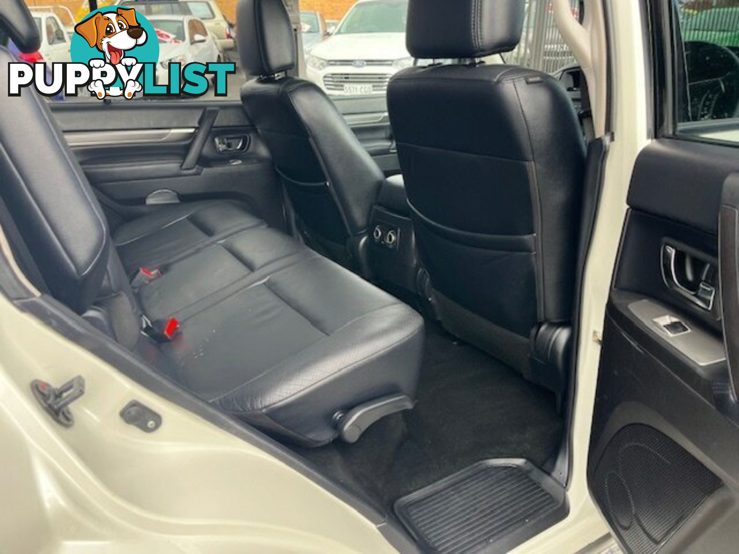 2009 MITSUBISHI PAJERO NT  WAGON