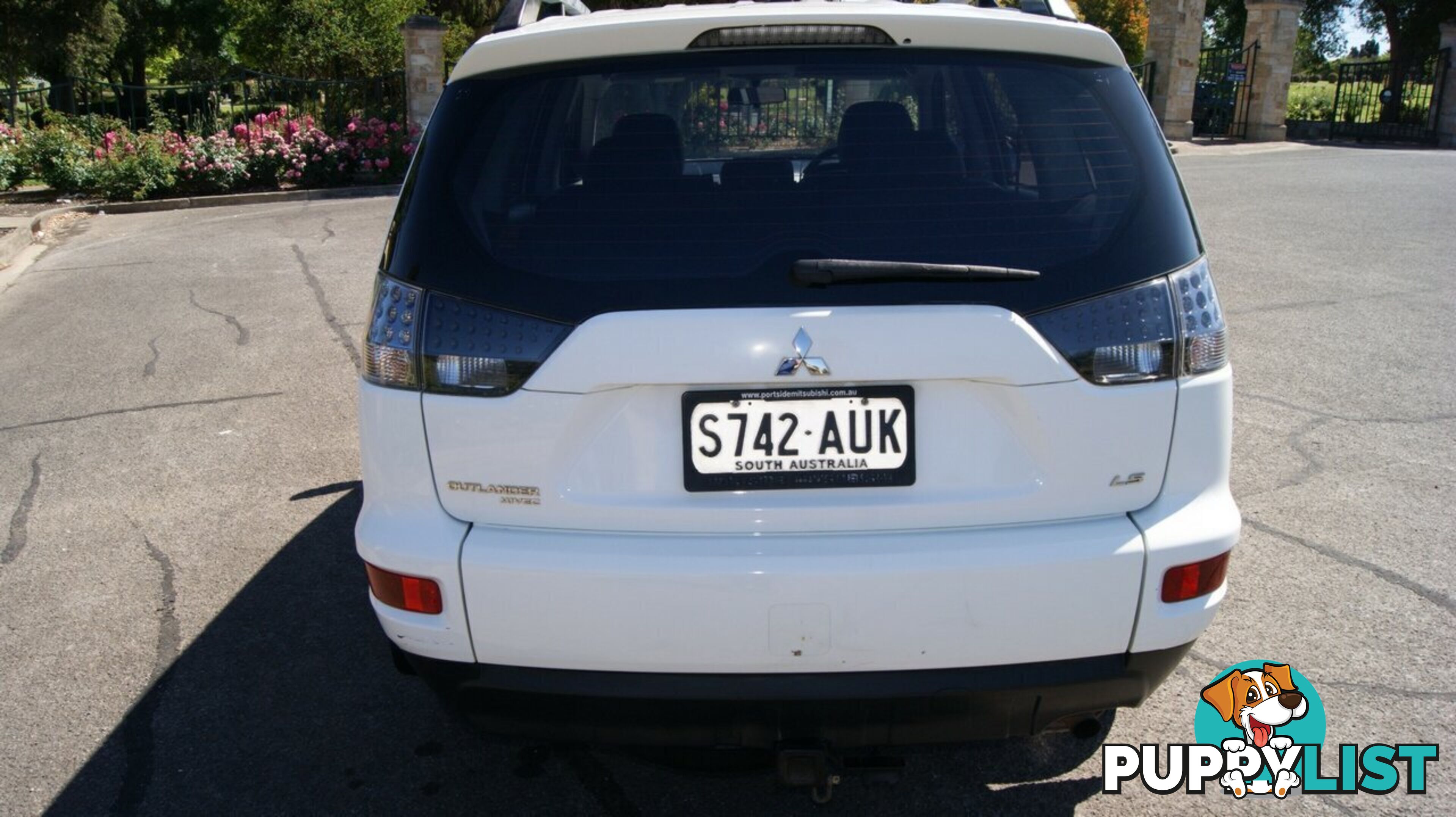 2012 MITSUBISHI OUTLANDER ZH  WAGON