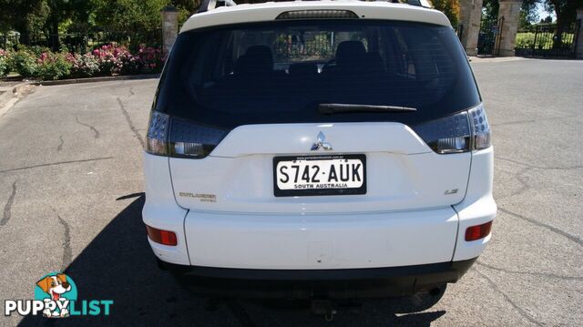 2012 MITSUBISHI OUTLANDER ZH  WAGON