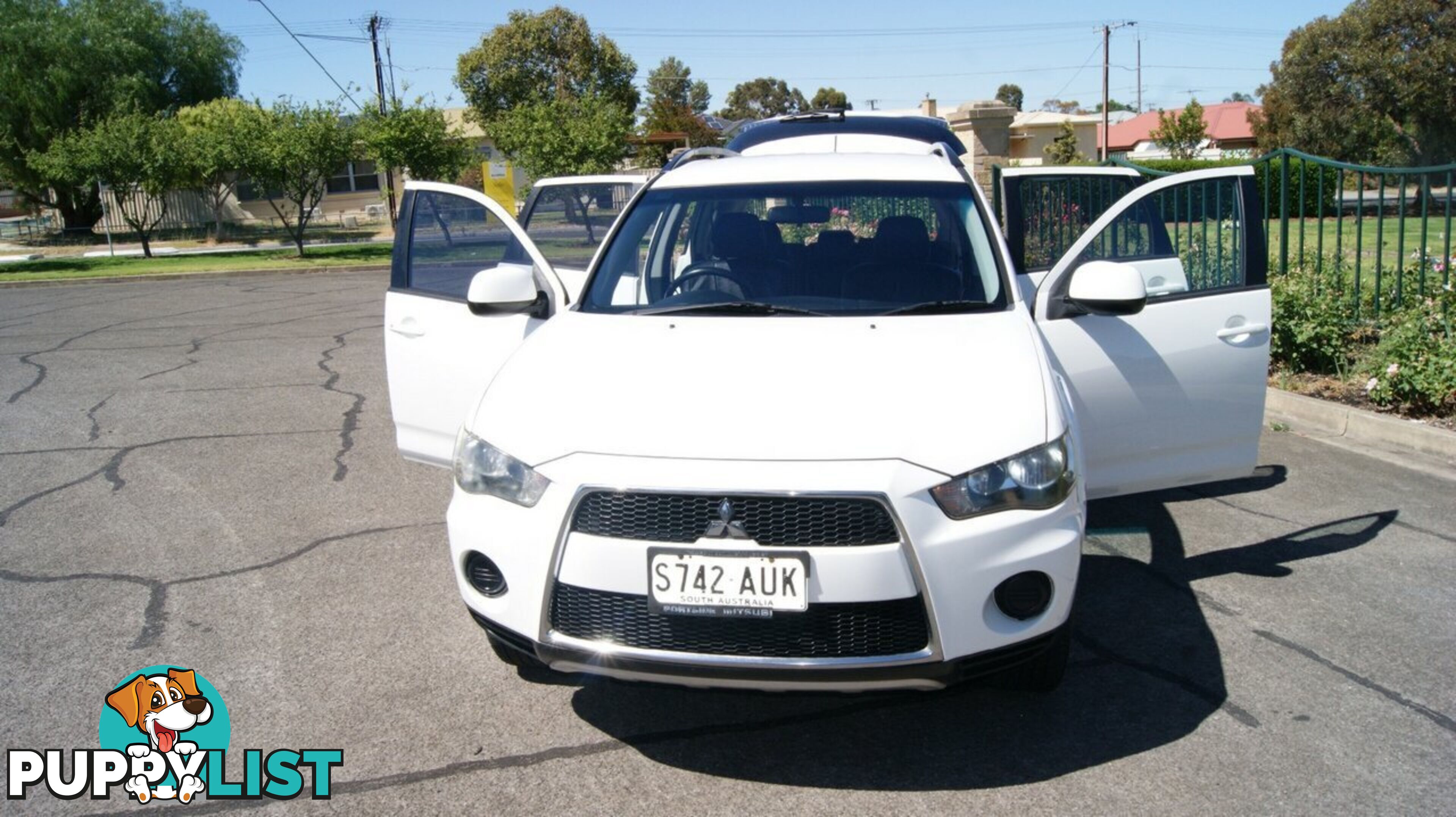 2012 MITSUBISHI OUTLANDER ZH  WAGON