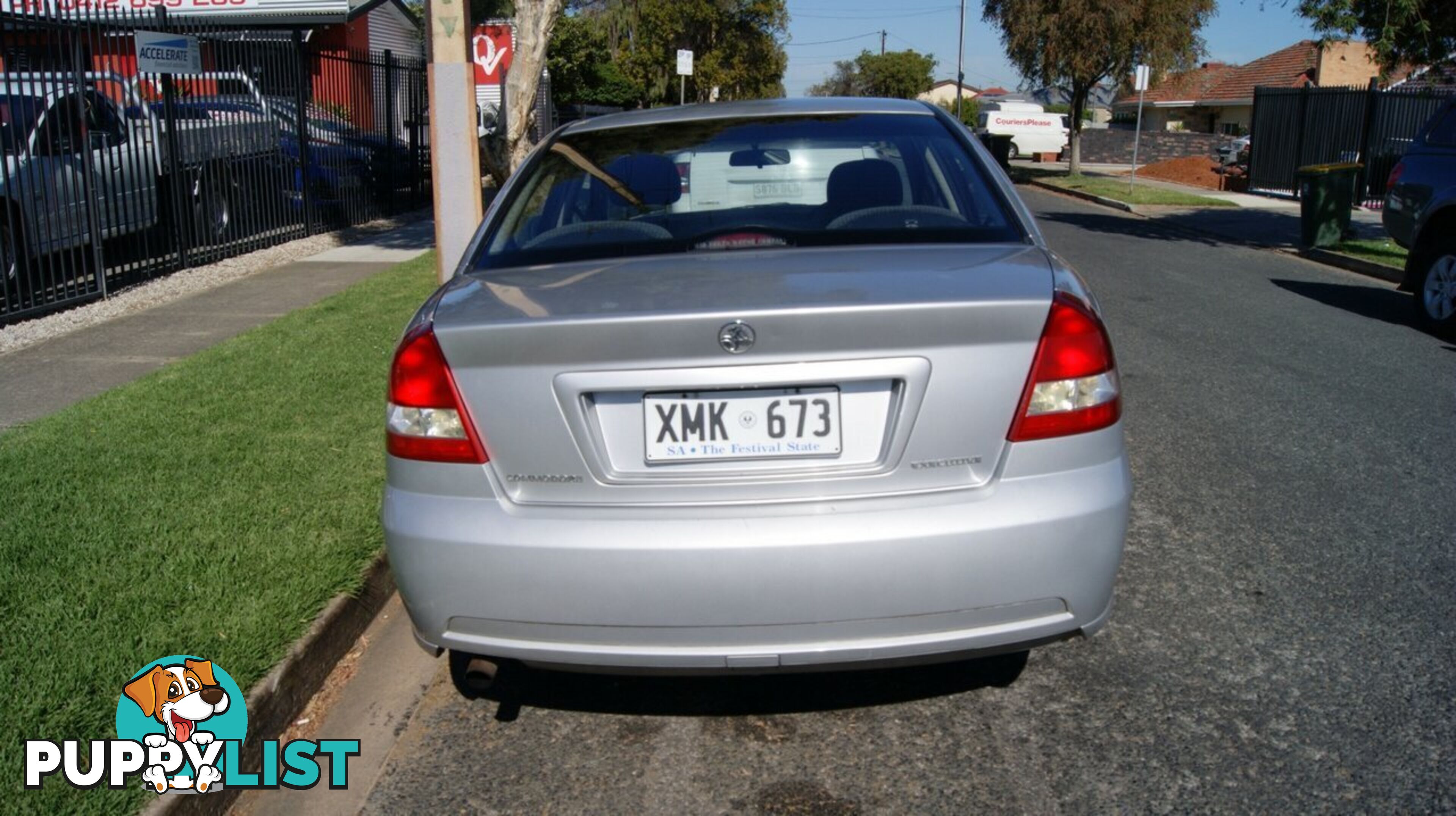 2005 HOLDEN COMMODORE VZ  SEDAN