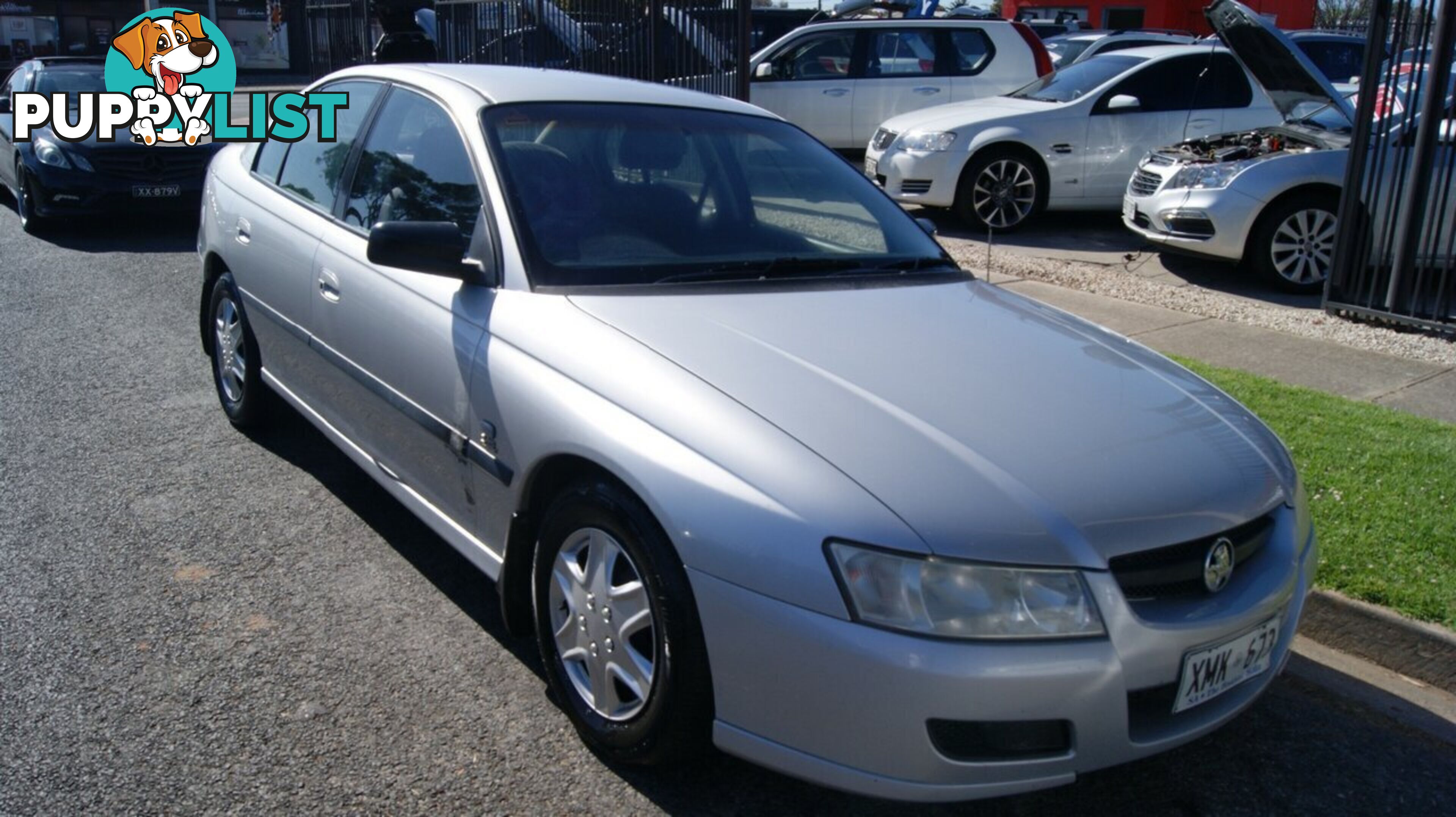 2005 HOLDEN COMMODORE VZ  SEDAN