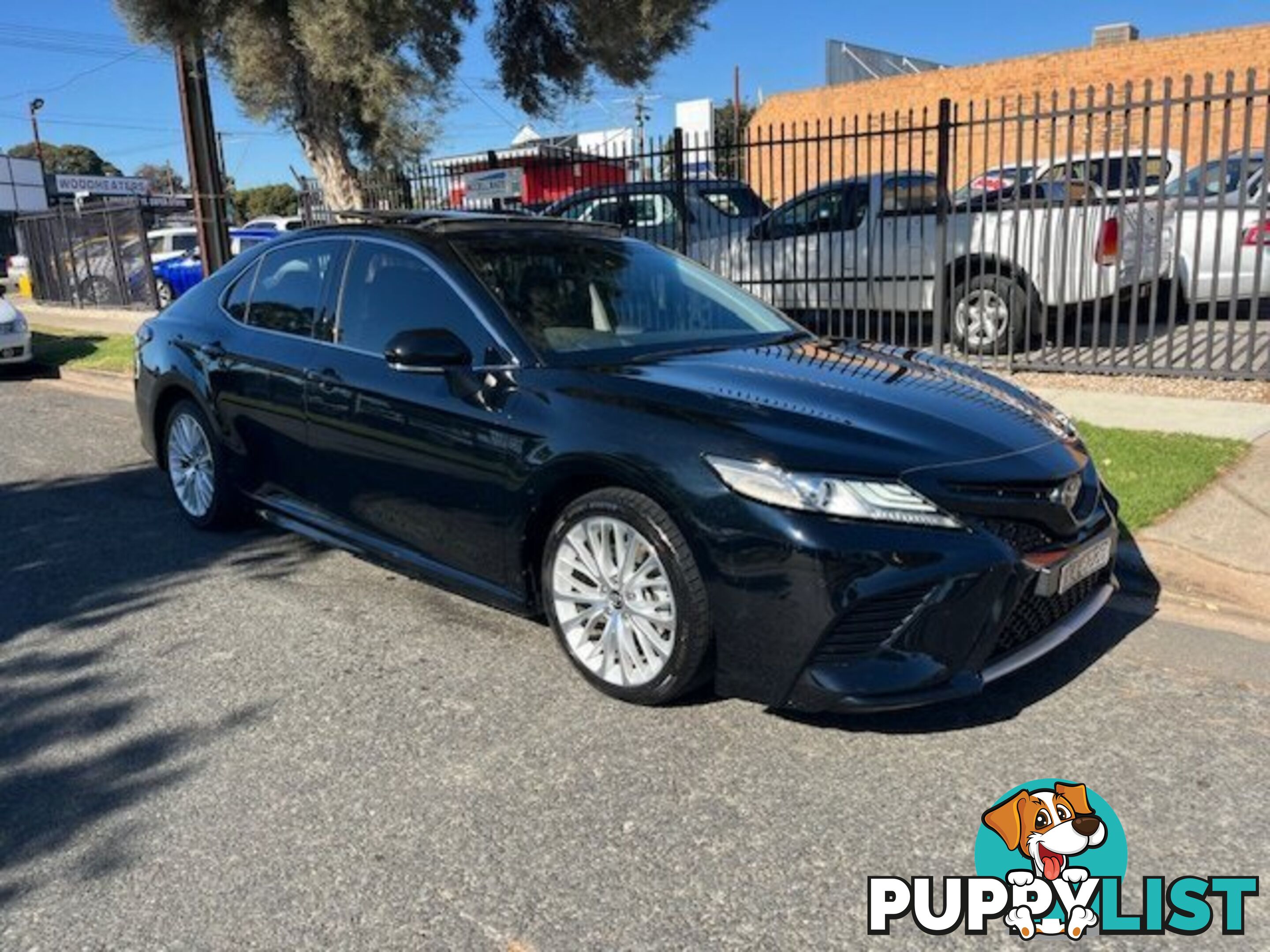 2018 TOYOTA CAMRY ASV70R  SEDAN