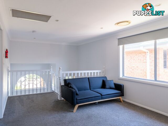 4 Waterside Grove WARRIEWOOD NSW 2102