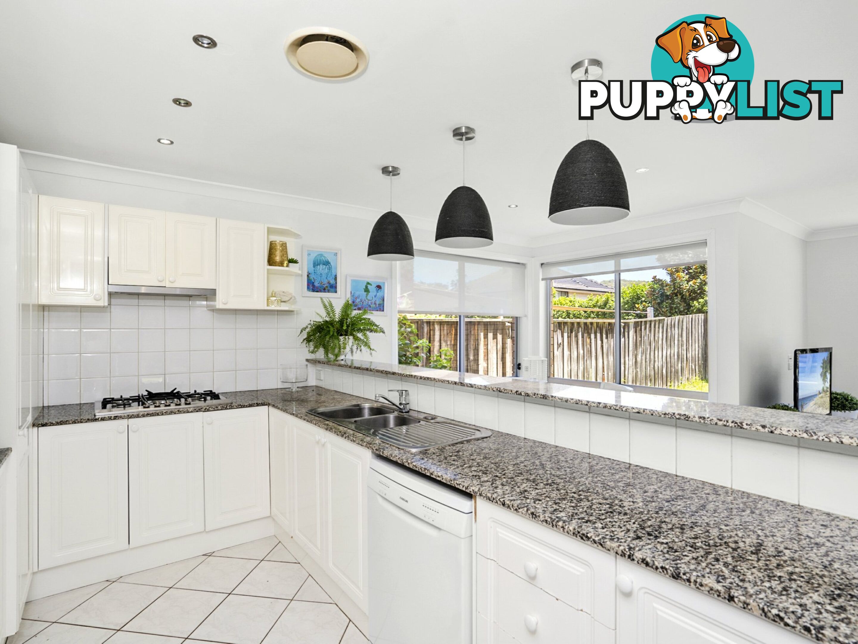 4 Waterside Grove WARRIEWOOD NSW 2102