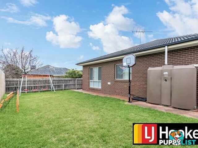 2 NANCE STREET NOBLE PARK VIC 3174