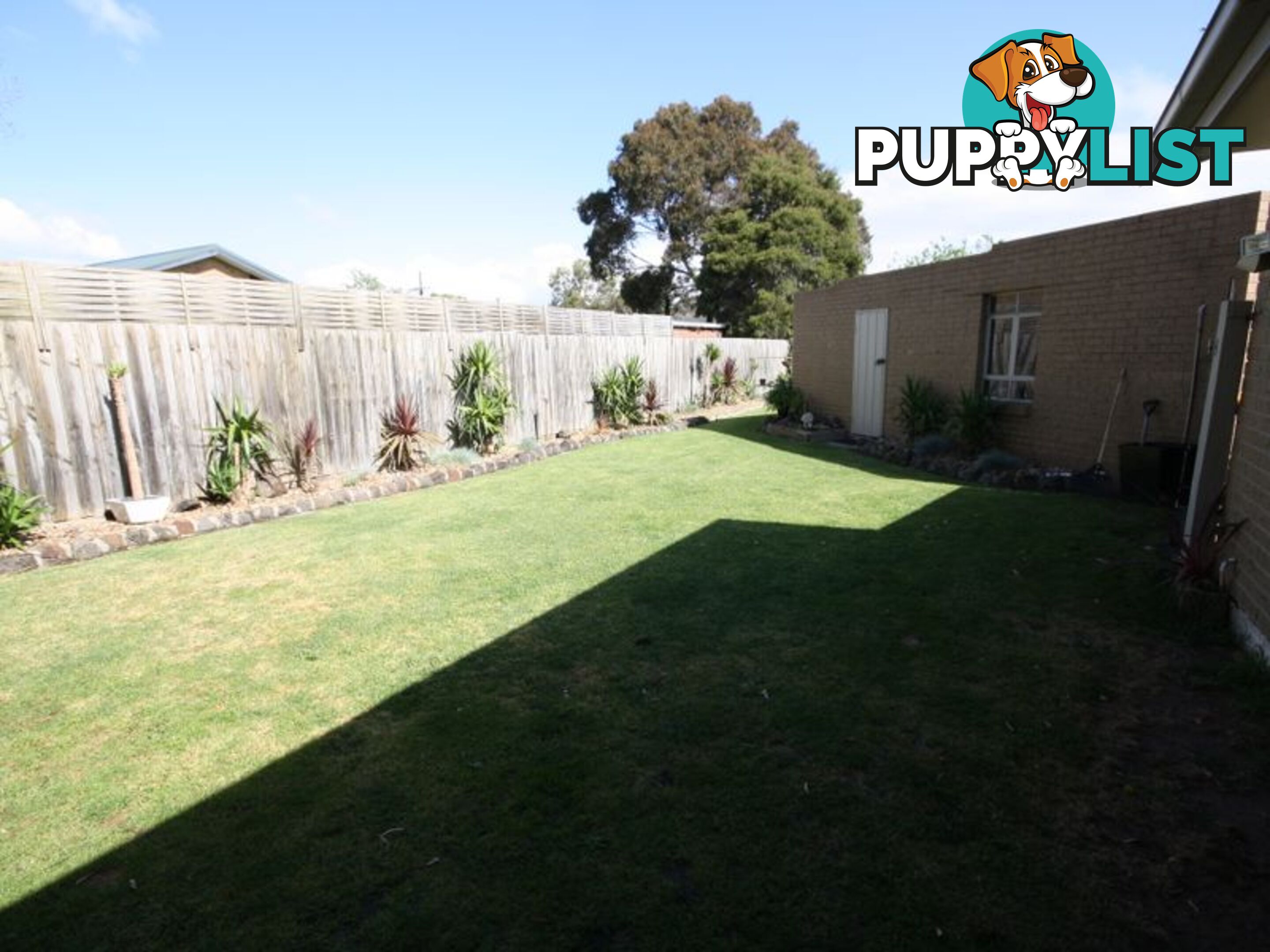 1 NAIRN COURT KEYSBOROUGH VIC 3173