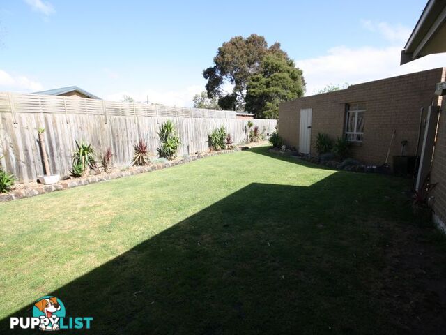 1 NAIRN COURT KEYSBOROUGH VIC 3173