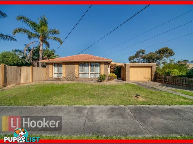 10 LOXWOOD AVE KEYSBOROUGH VIC 3173