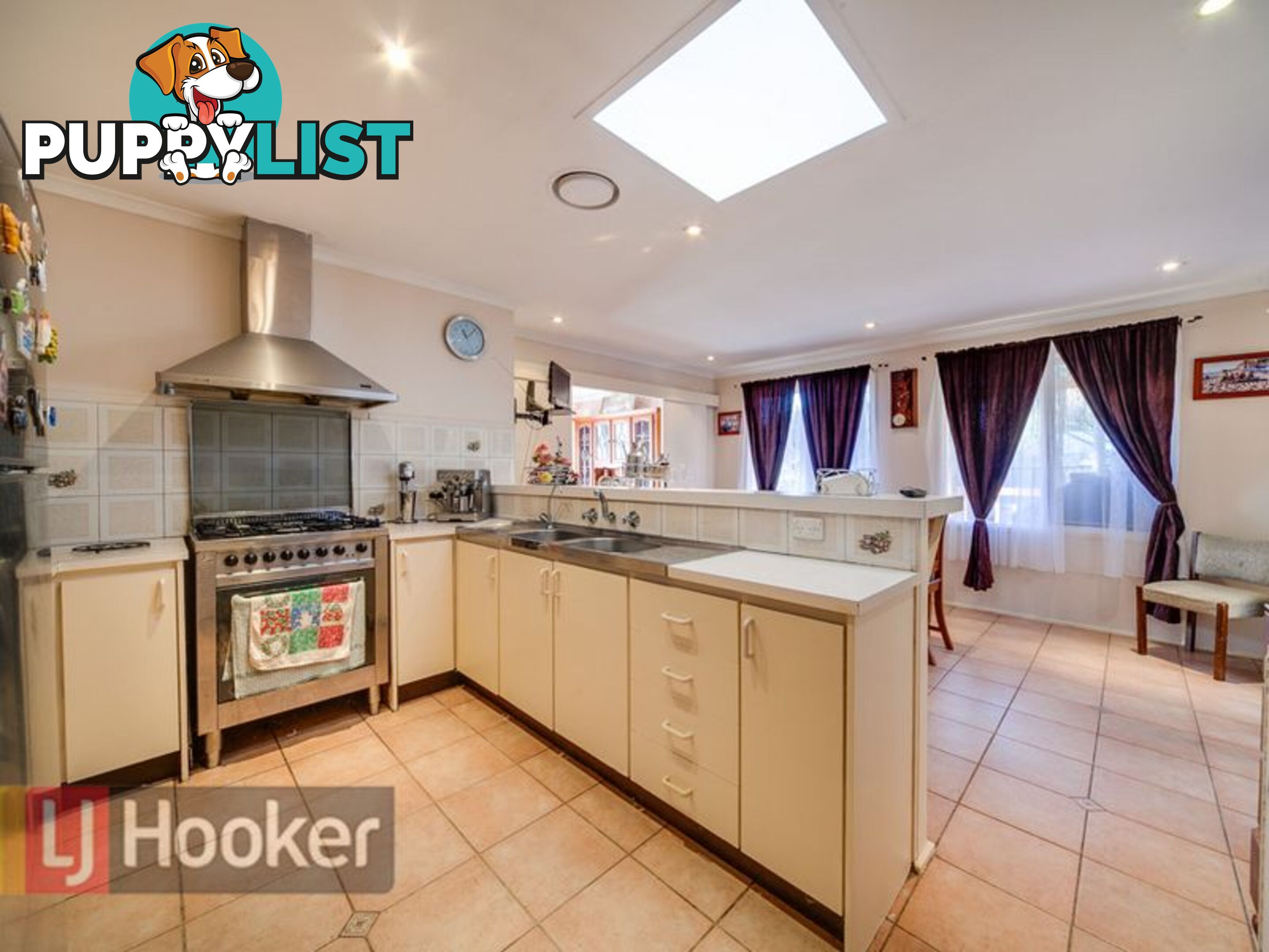 10 LOXWOOD AVE KEYSBOROUGH VIC 3173