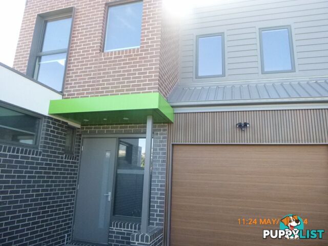 Unit 4/36 ROYAL AVENUE SPRINGVALE VIC 3171