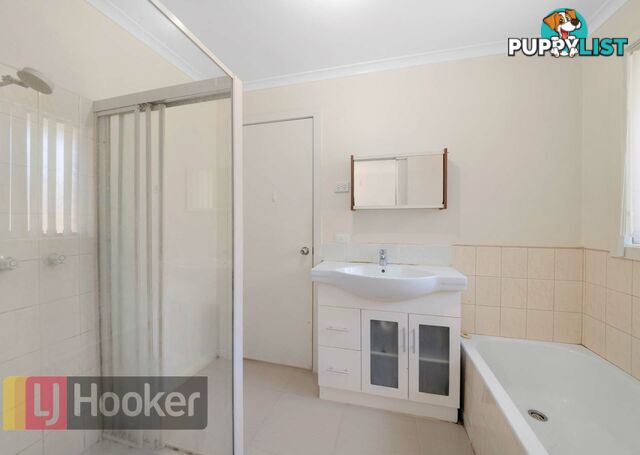 2/5 REARK AVENUE NOBLE PARK VIC 3174