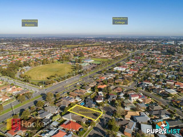 13 Finisterre Dr KEYSBOROUGH VIC 3173