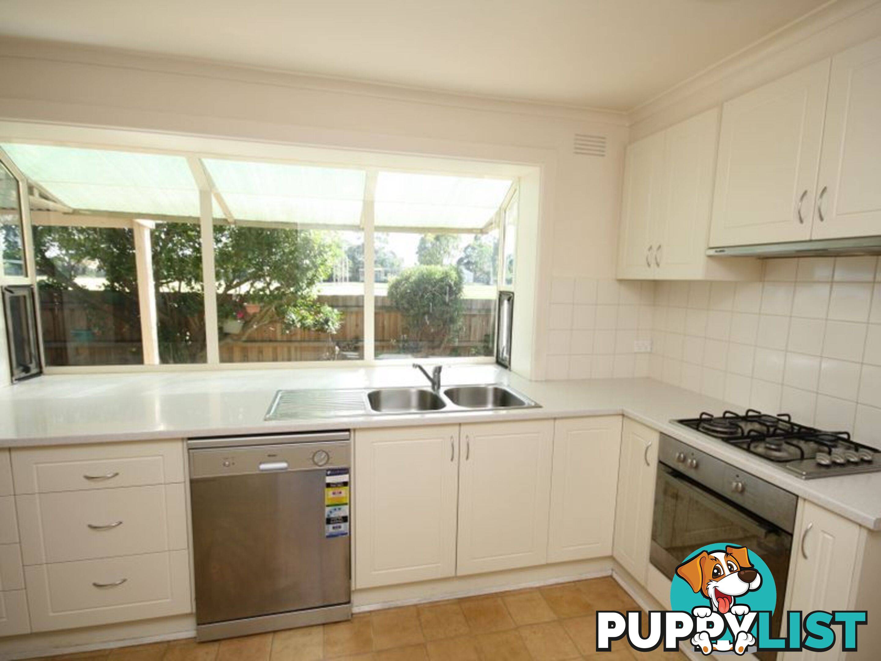 14 Beach Court KEYSBOROUGH VIC 3173