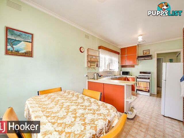 16 MORRIS COURT SPRINGVALE VIC 3171