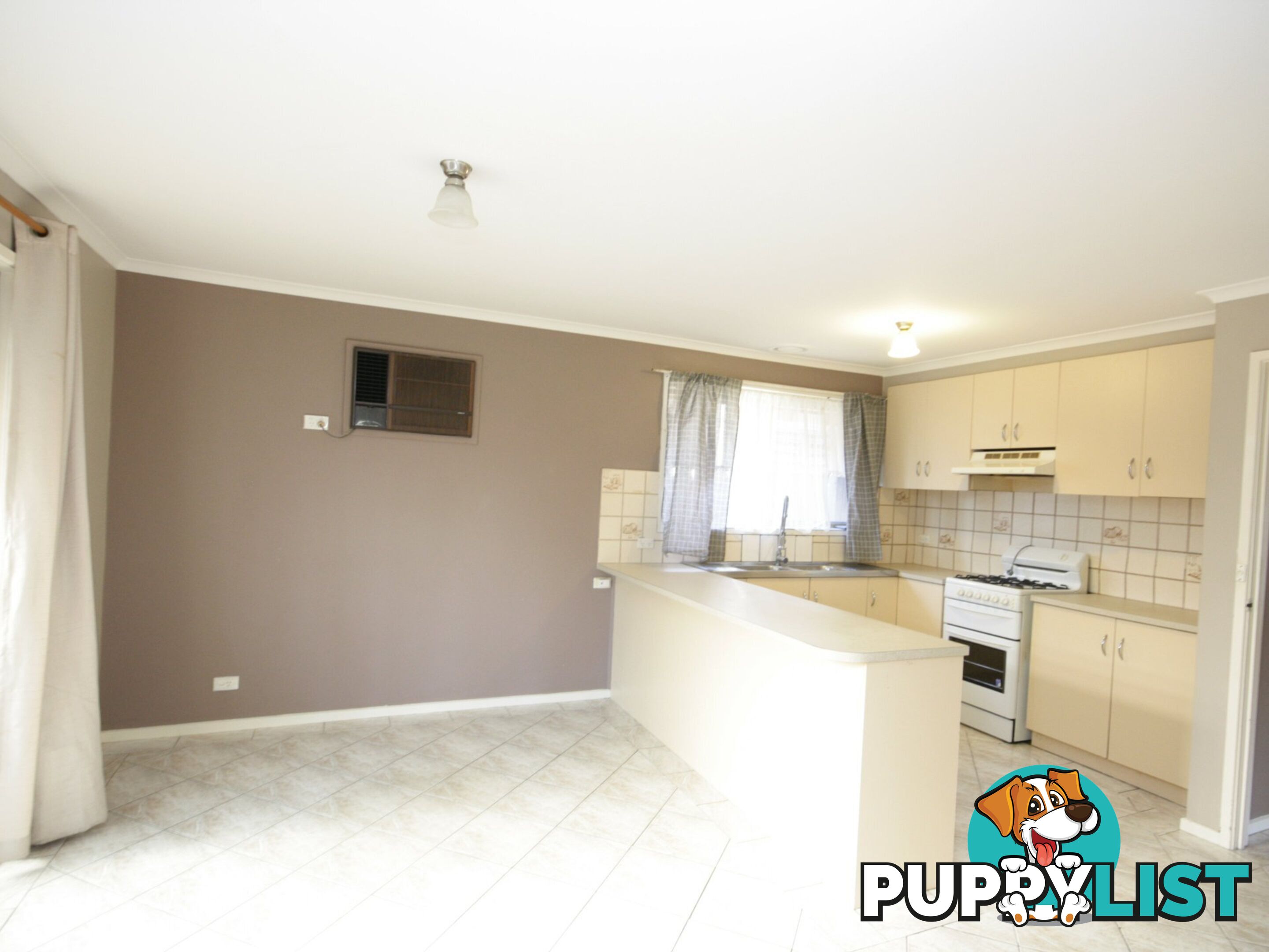 13 Ivan Crescent HAMPTON PARK VIC 3976