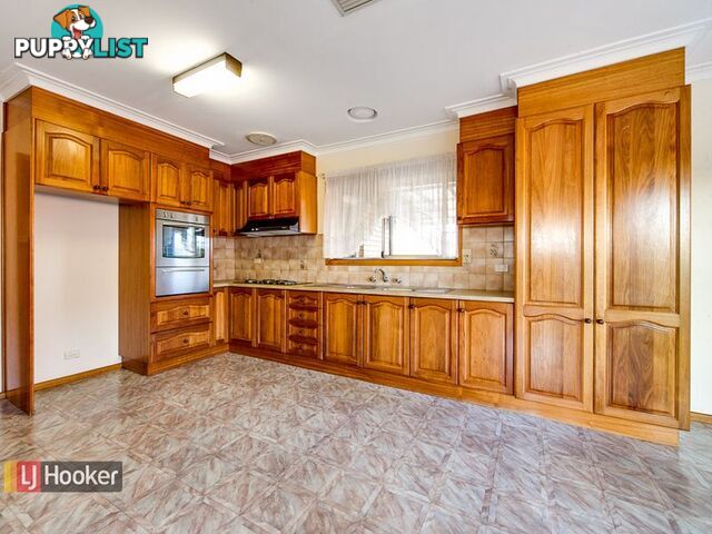 34 Hillcrest grove SPRINGVALE VIC 3171